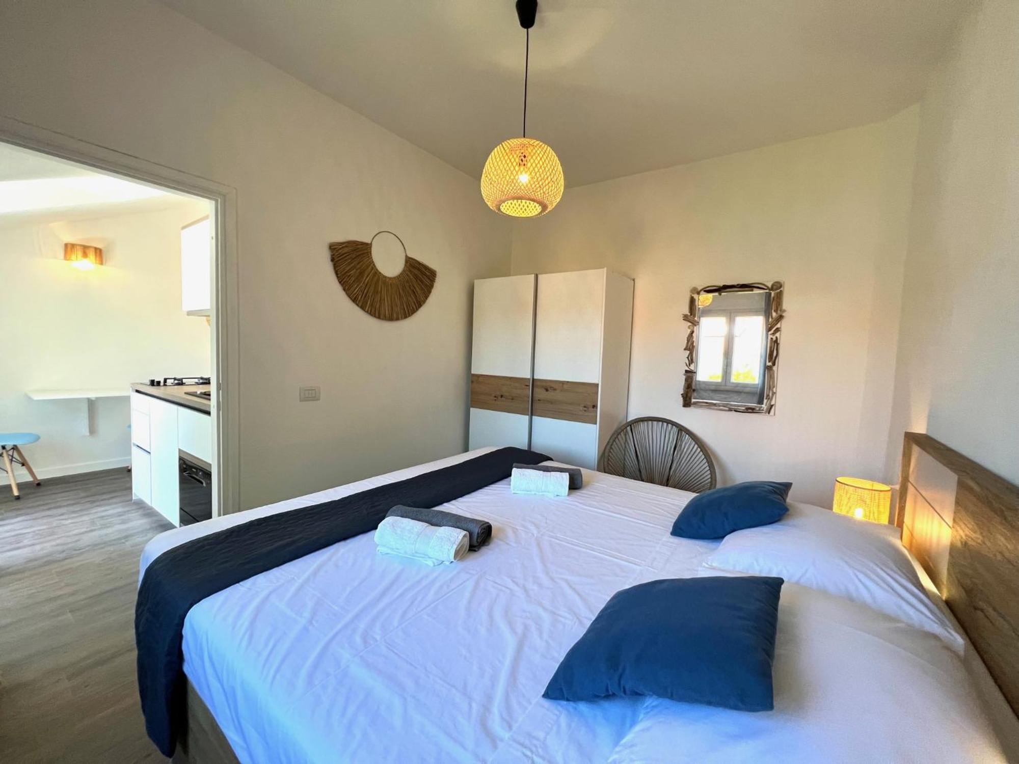 סומרטין Vila Vera Seafront Apartments מראה חיצוני תמונה