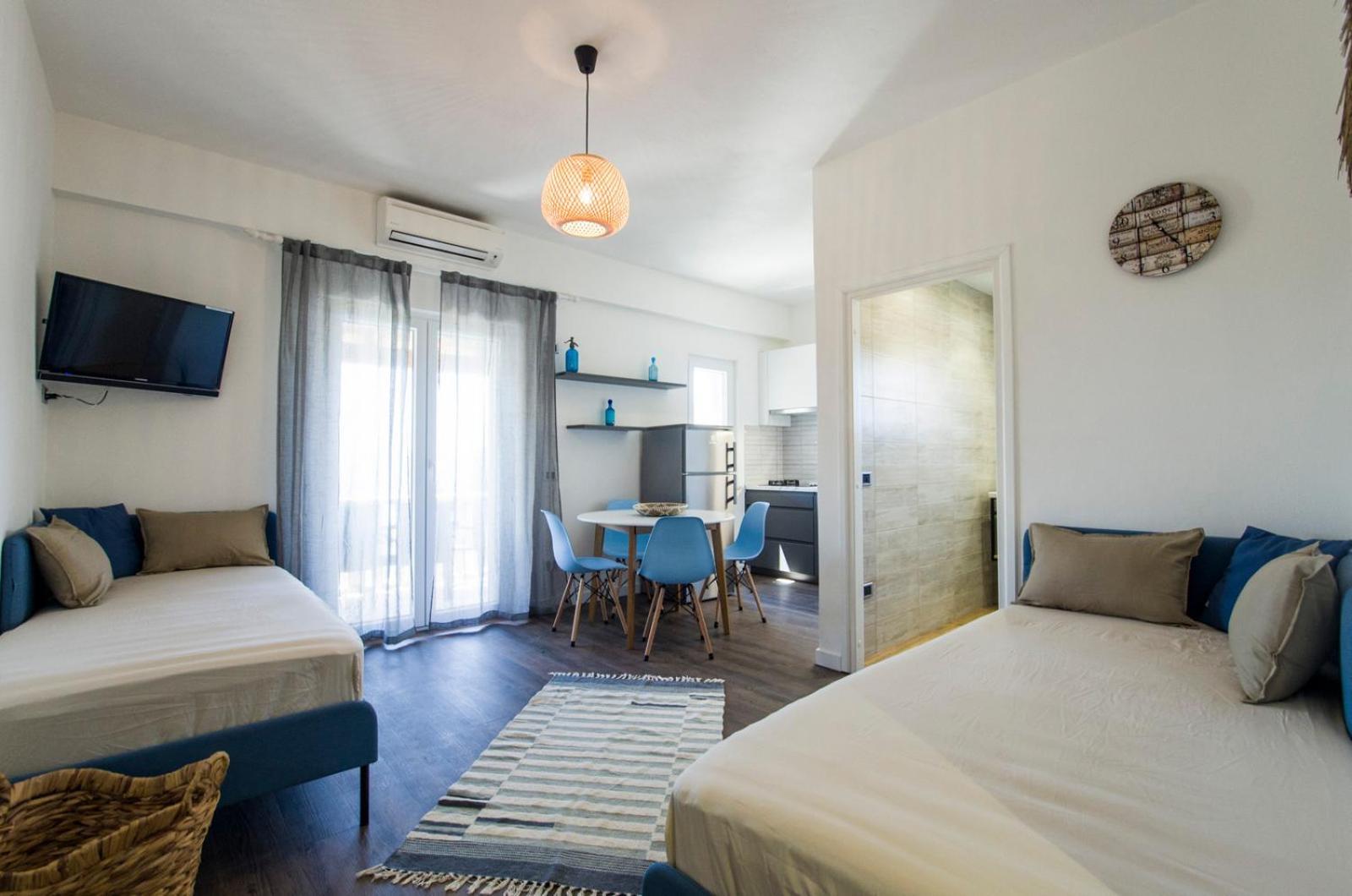 סומרטין Vila Vera Seafront Apartments מראה חיצוני תמונה
